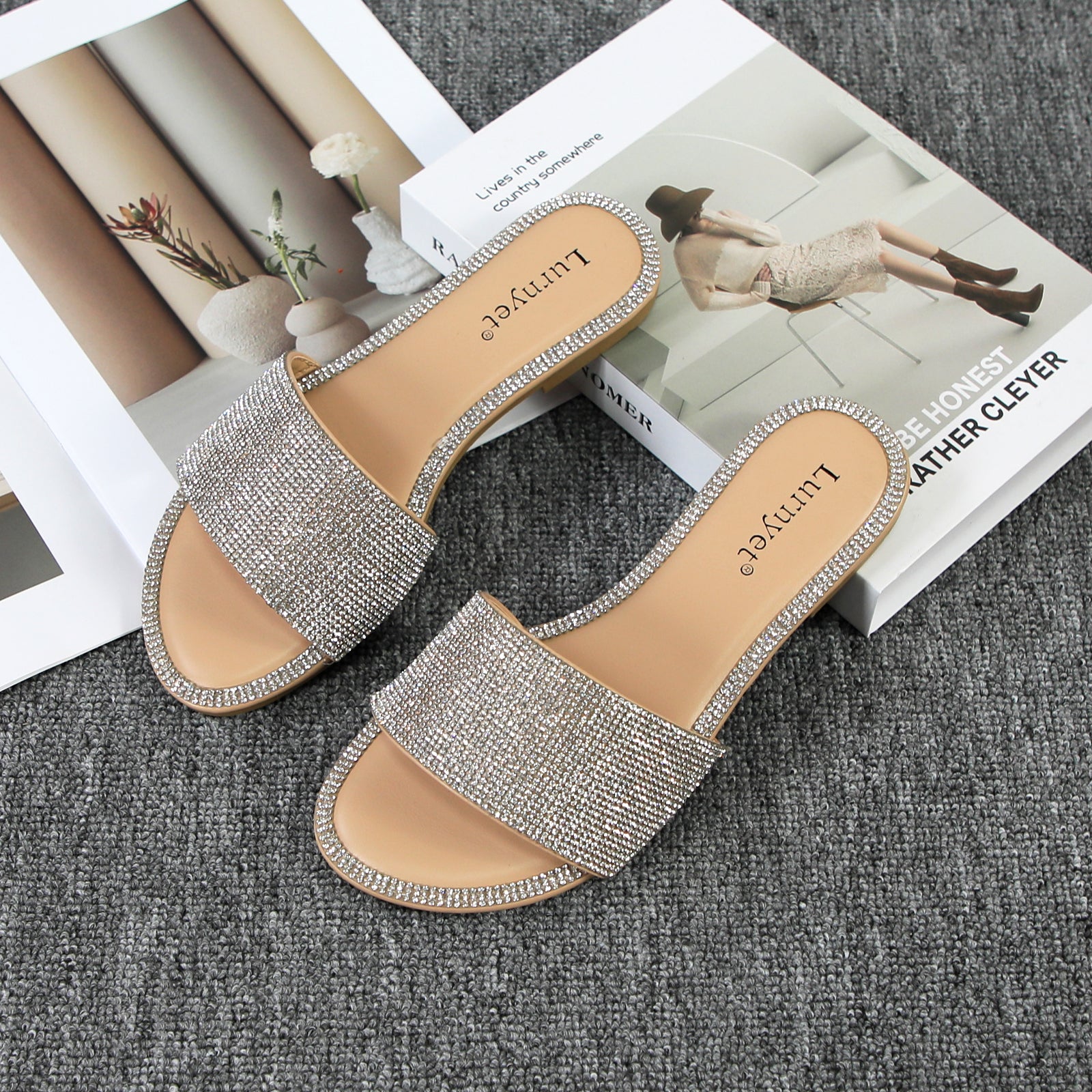 Lurnyet Women Rhinestone Embellished Slide Sandals
