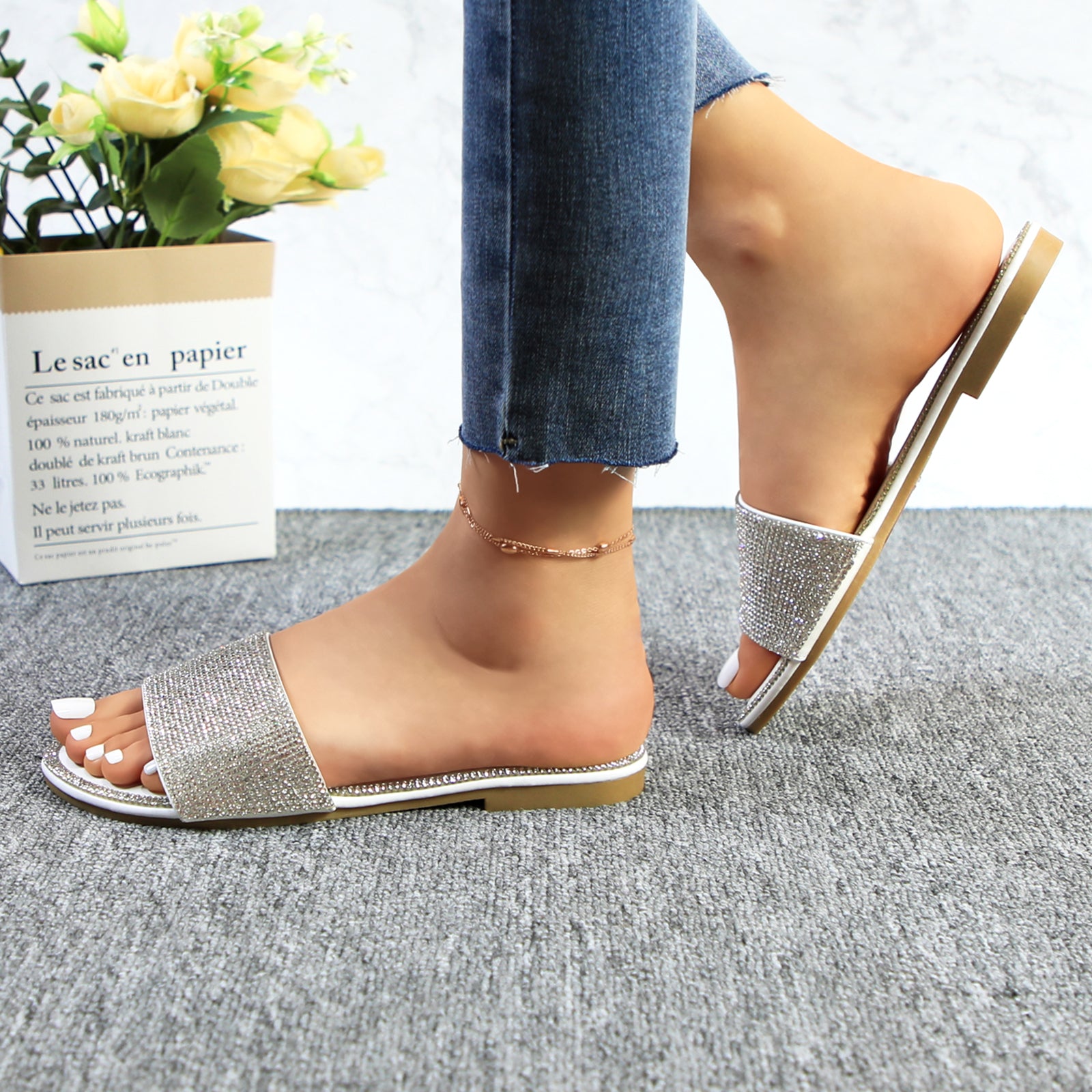 Lurnyet Women Rhinestone Embellished Slide Sandals
