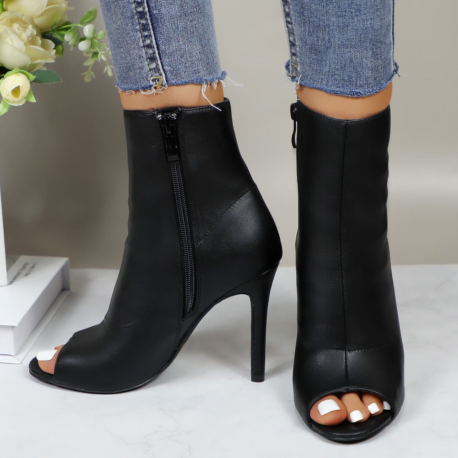 CHARLIE-212BLACK_2.jpg