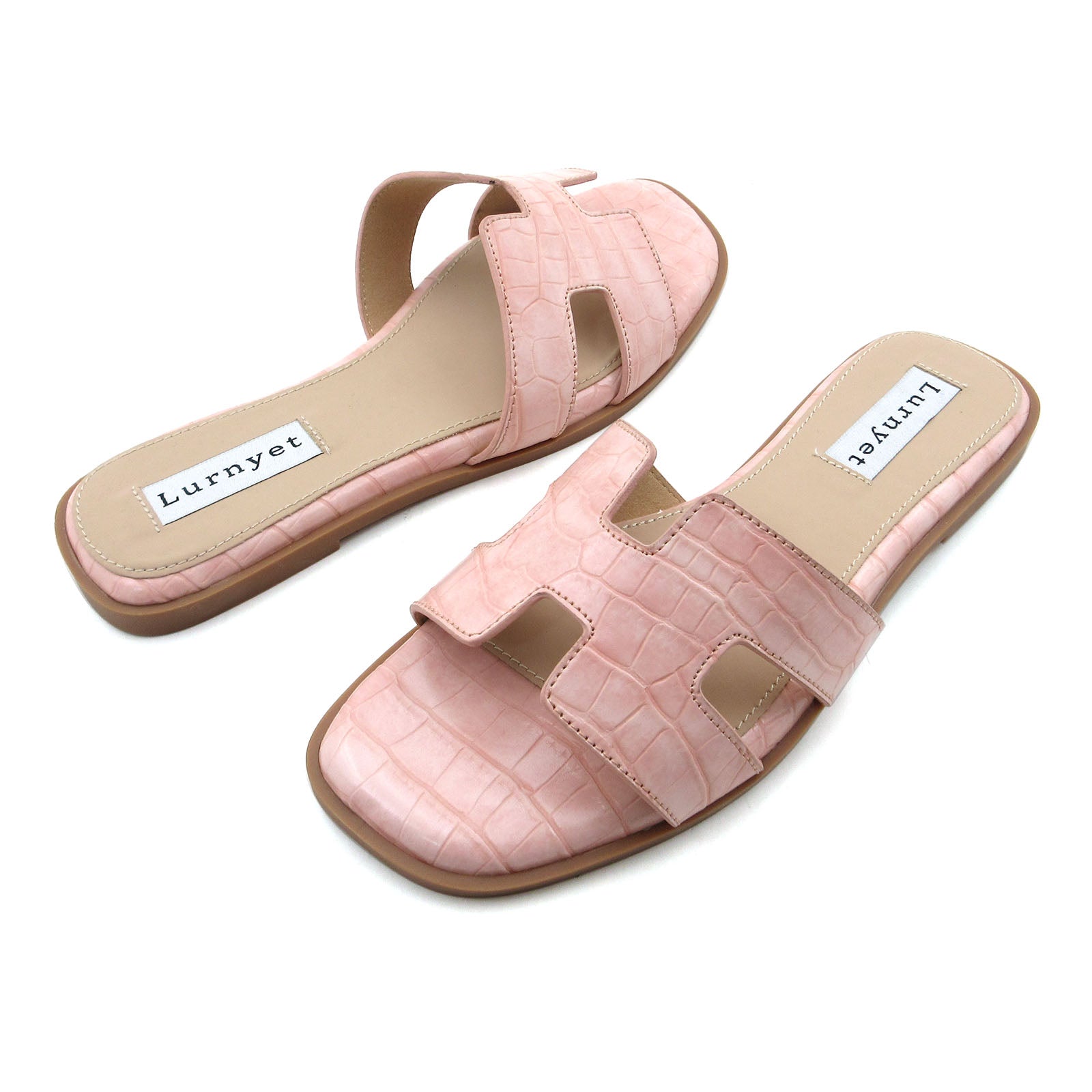 Women Cushioned Stone Pattern Flat Sandal