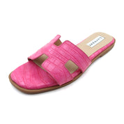 Women Cushioned Stone Pattern Flat Sandal
