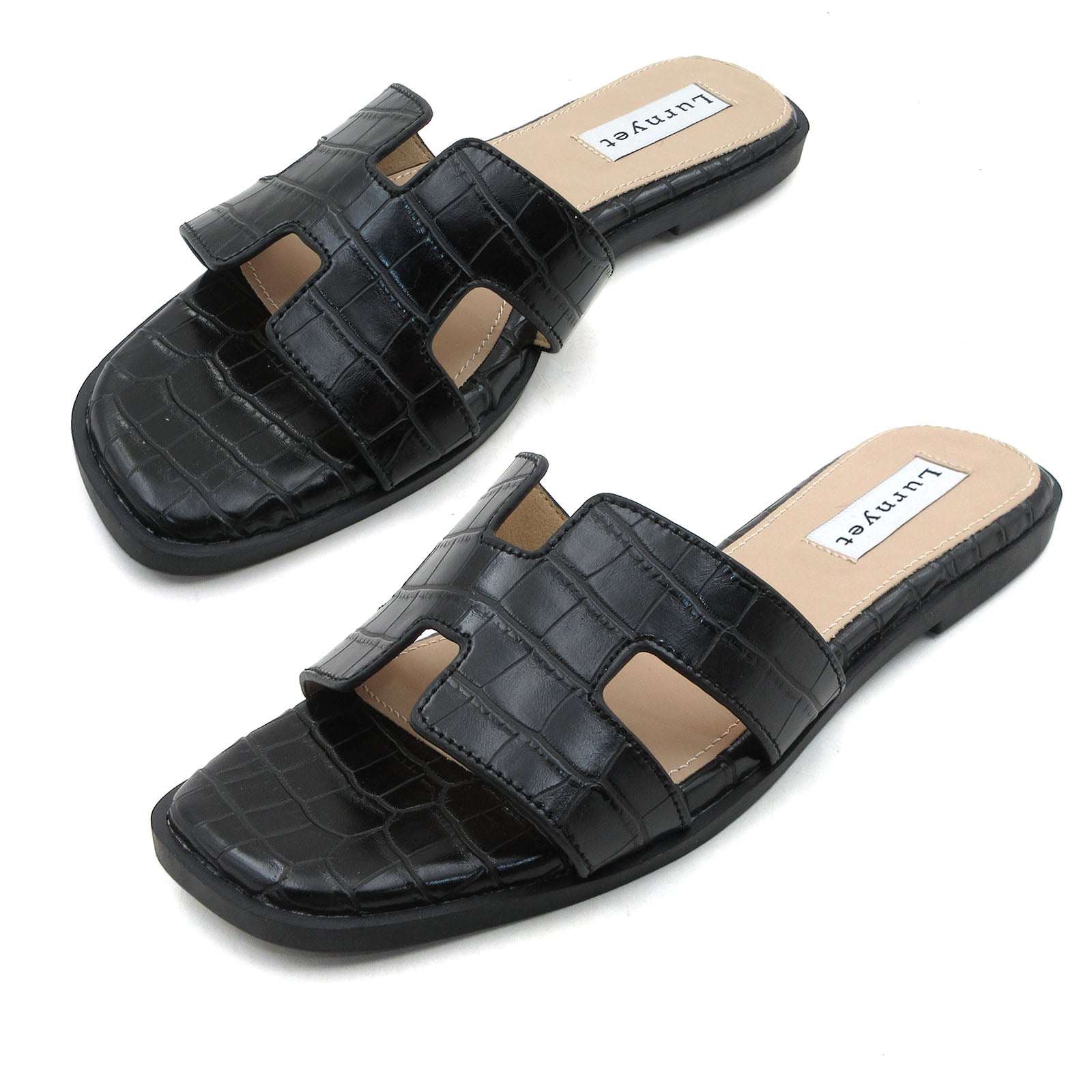 Women Cushioned Stone Pattern Flat Sandal