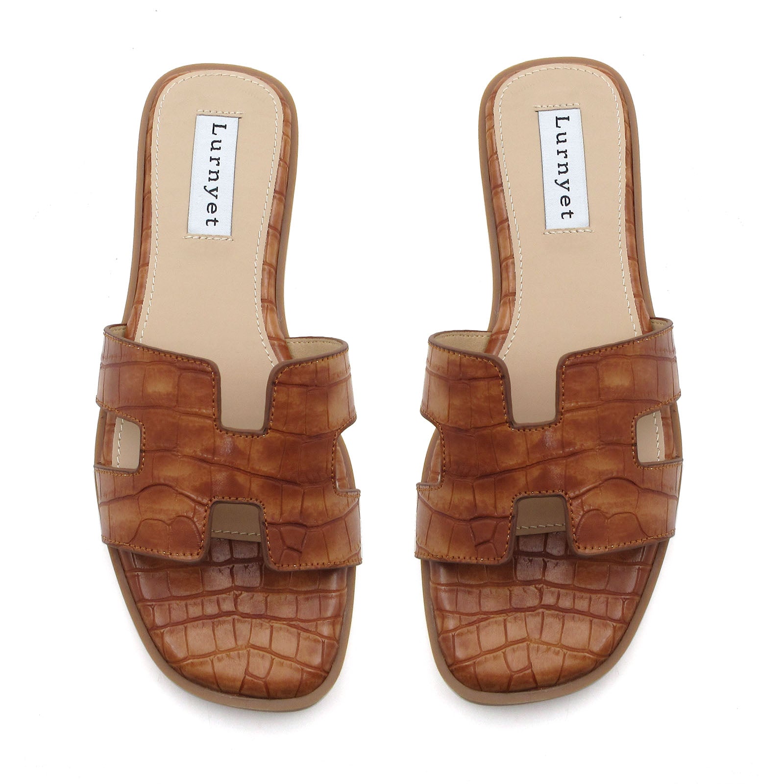 Women Cushioned Stone Pattern Flat Sandal