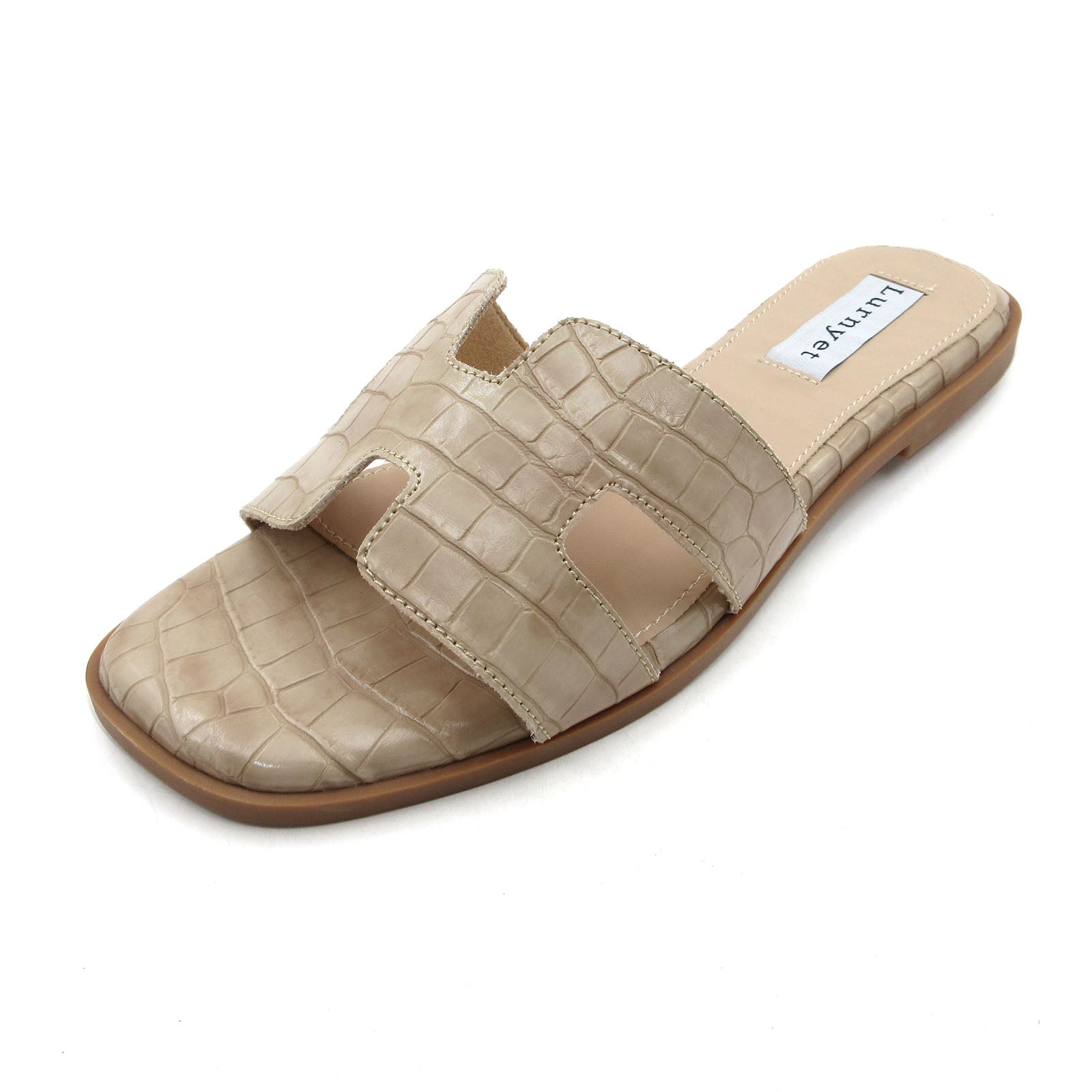 Women Cushioned Stone Pattern Flat Sandal