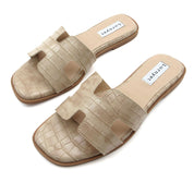 Women Cushioned Stone Pattern Flat Sandal