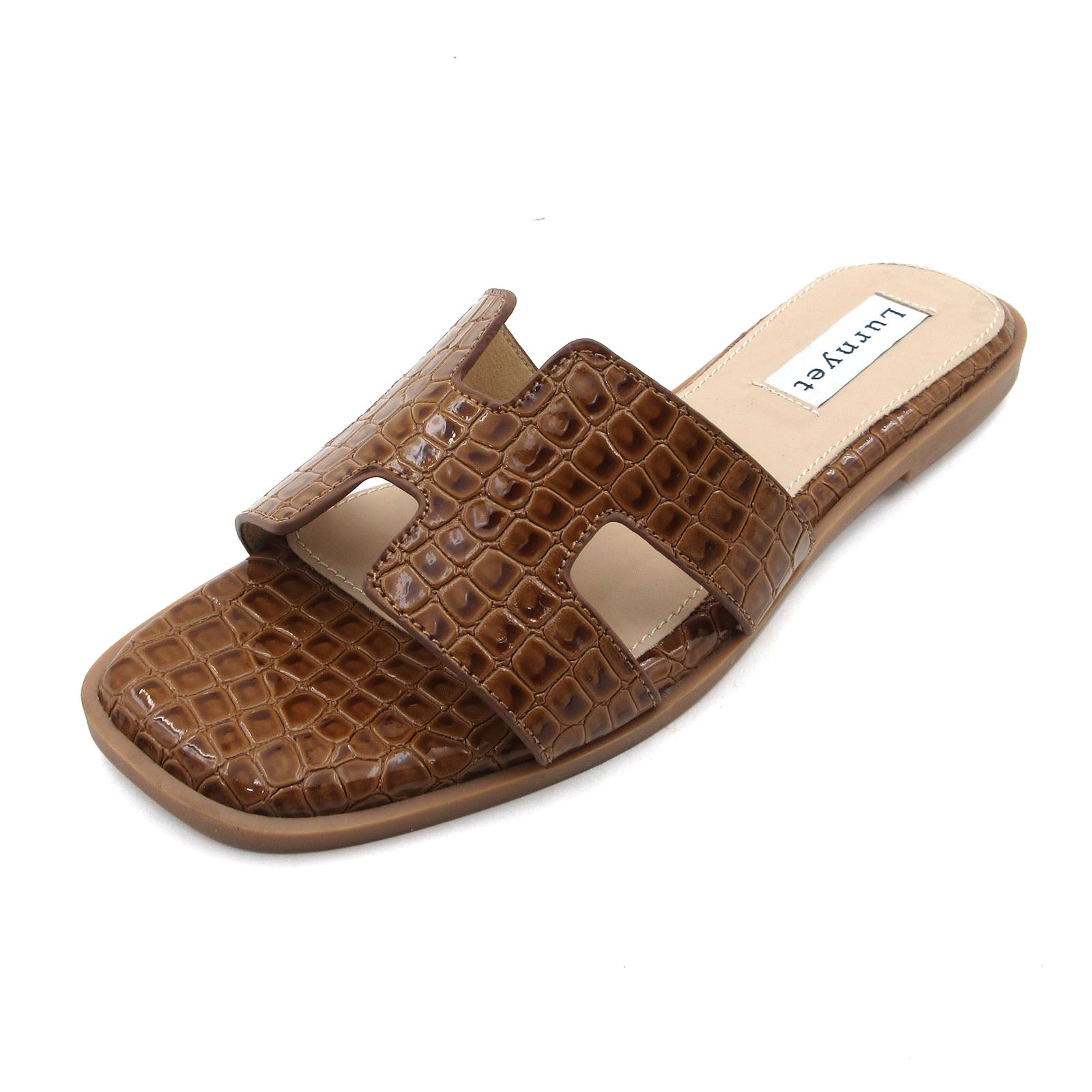 Women Cushioned Patent Rock Pattern Flat Sandals