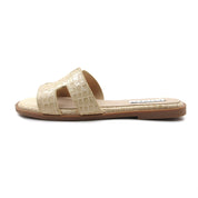 Women Cushioned Patent Rock Pattern Flat Sandals