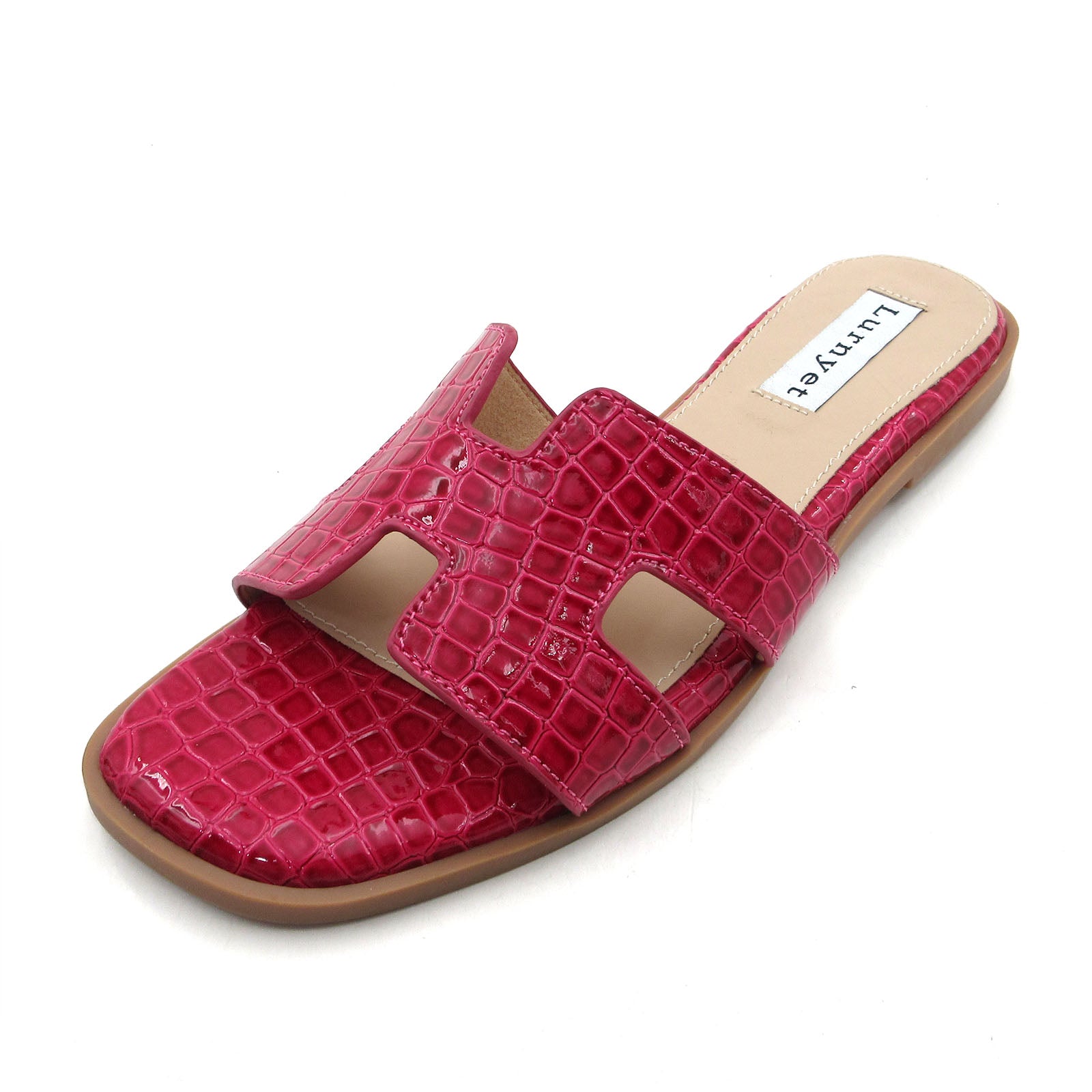 Women Cushioned Patent Rock Pattern Flat Sandals