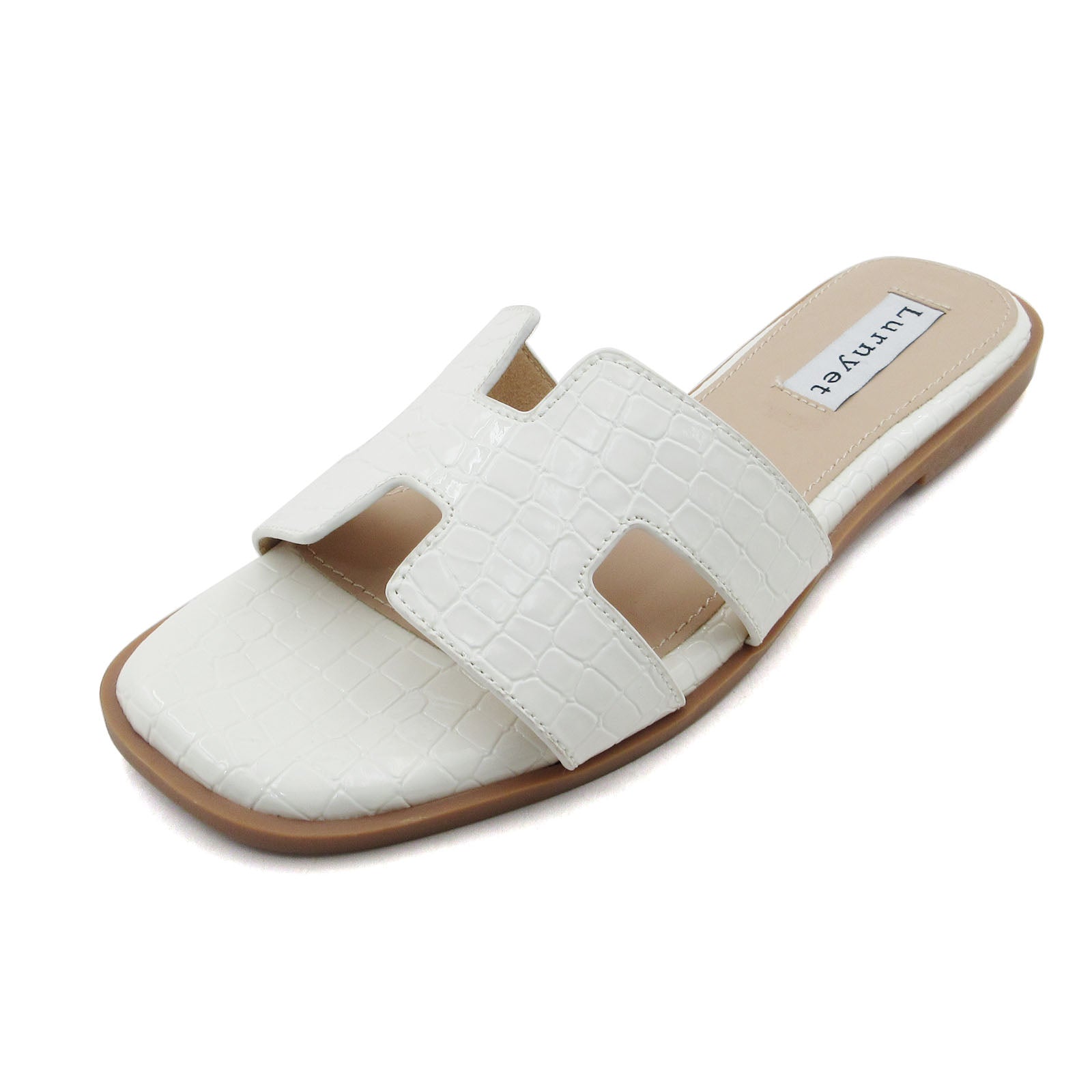 Women Cushioned Patent Rock Pattern Flat Sandals