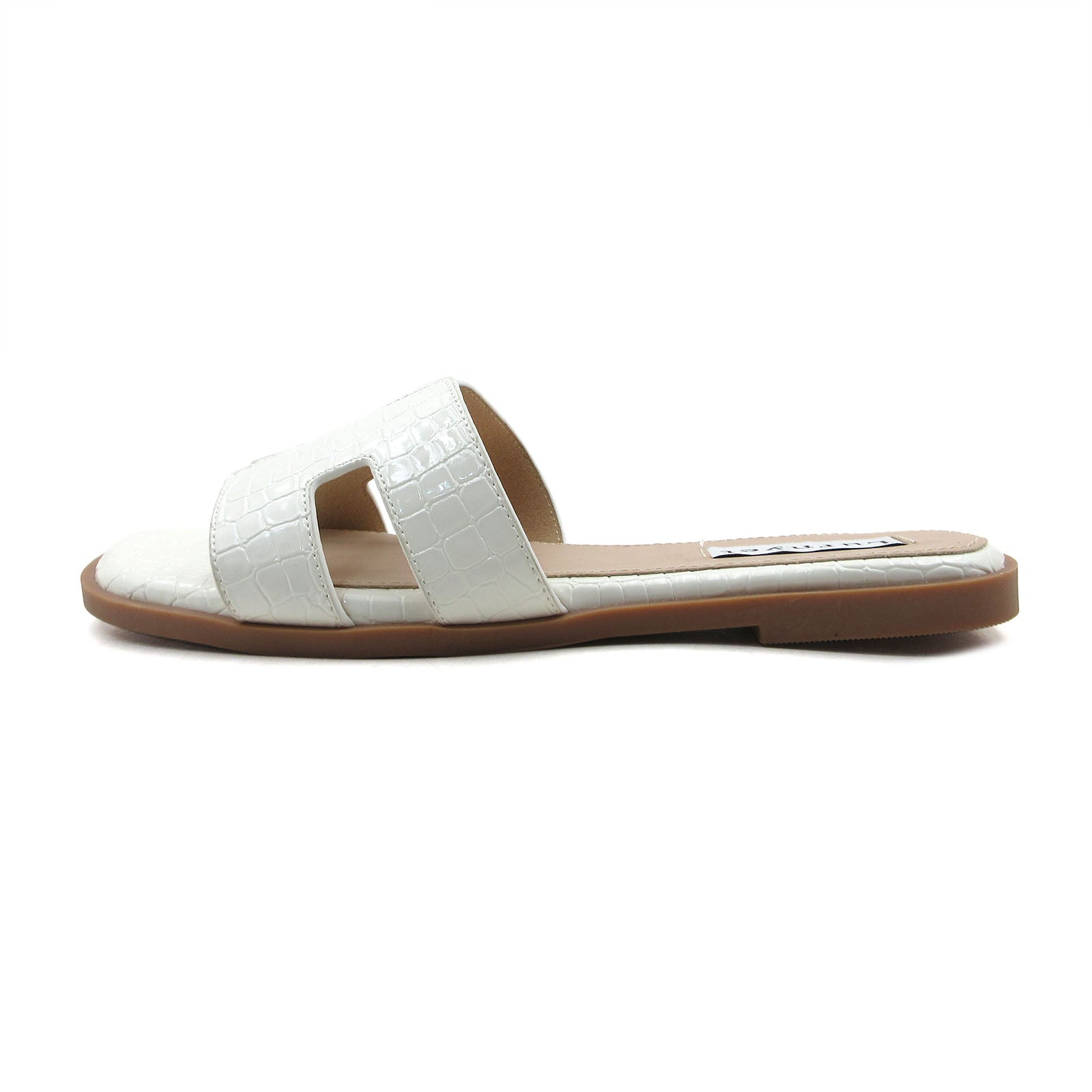 Women Cushioned Patent Rock Pattern Flat Sandals