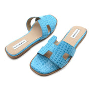 Women Cushioned Patent Rock Pattern Flat Sandals