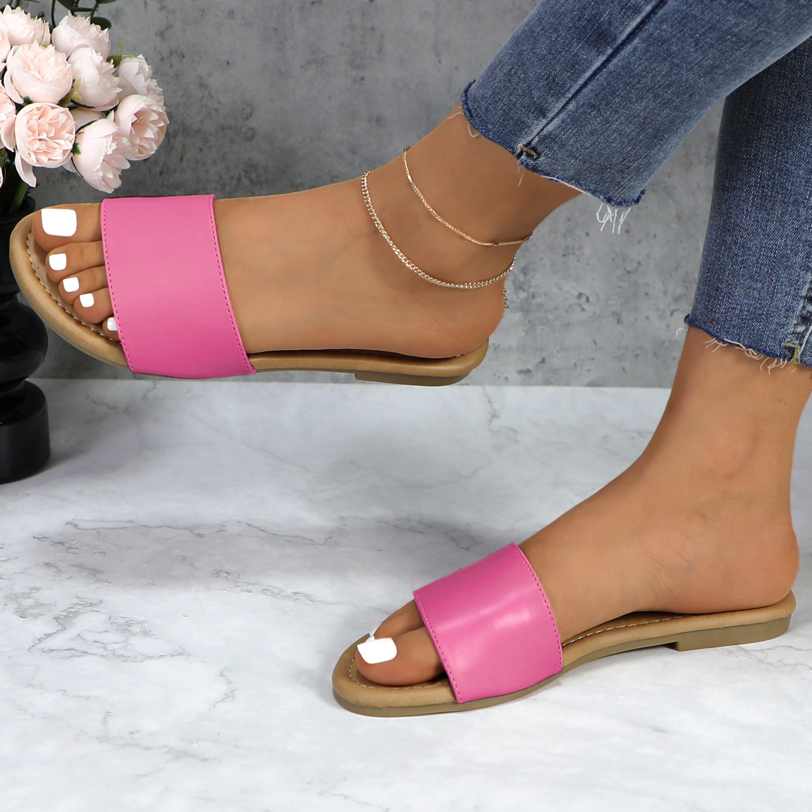 Lurnyet Women Classic Slide Sandals Faux Leather Tan Footbed Casual Flat Slip-On