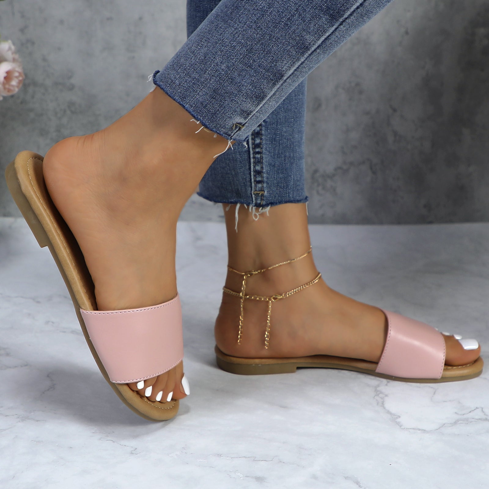 Lurnyet Women Classic Slide Sandals Faux Leather Tan Footbed Casual Flat Slip-On
