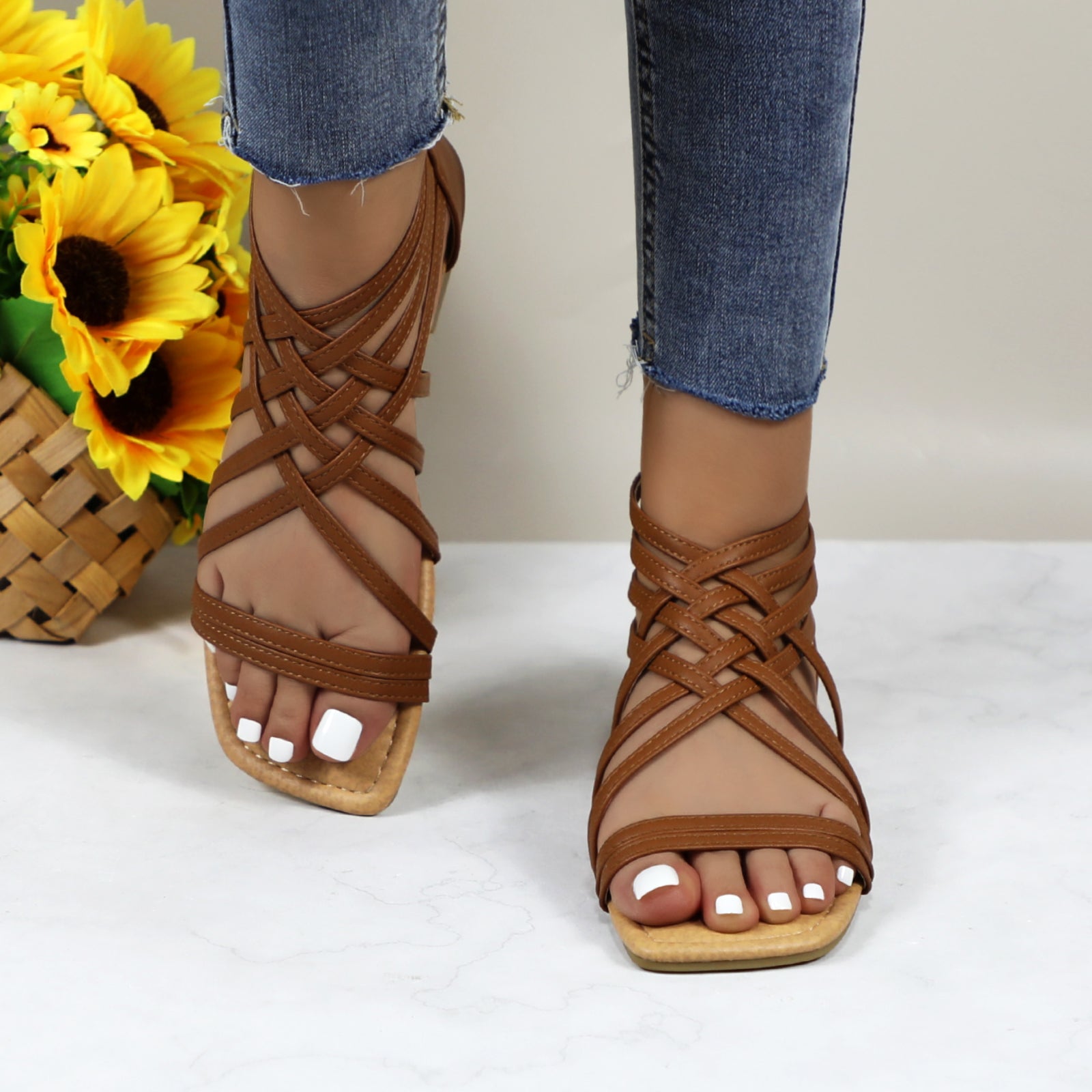 Women Roman Gladiator Muliti Straped Back Zip Design Flat Heel Sandals