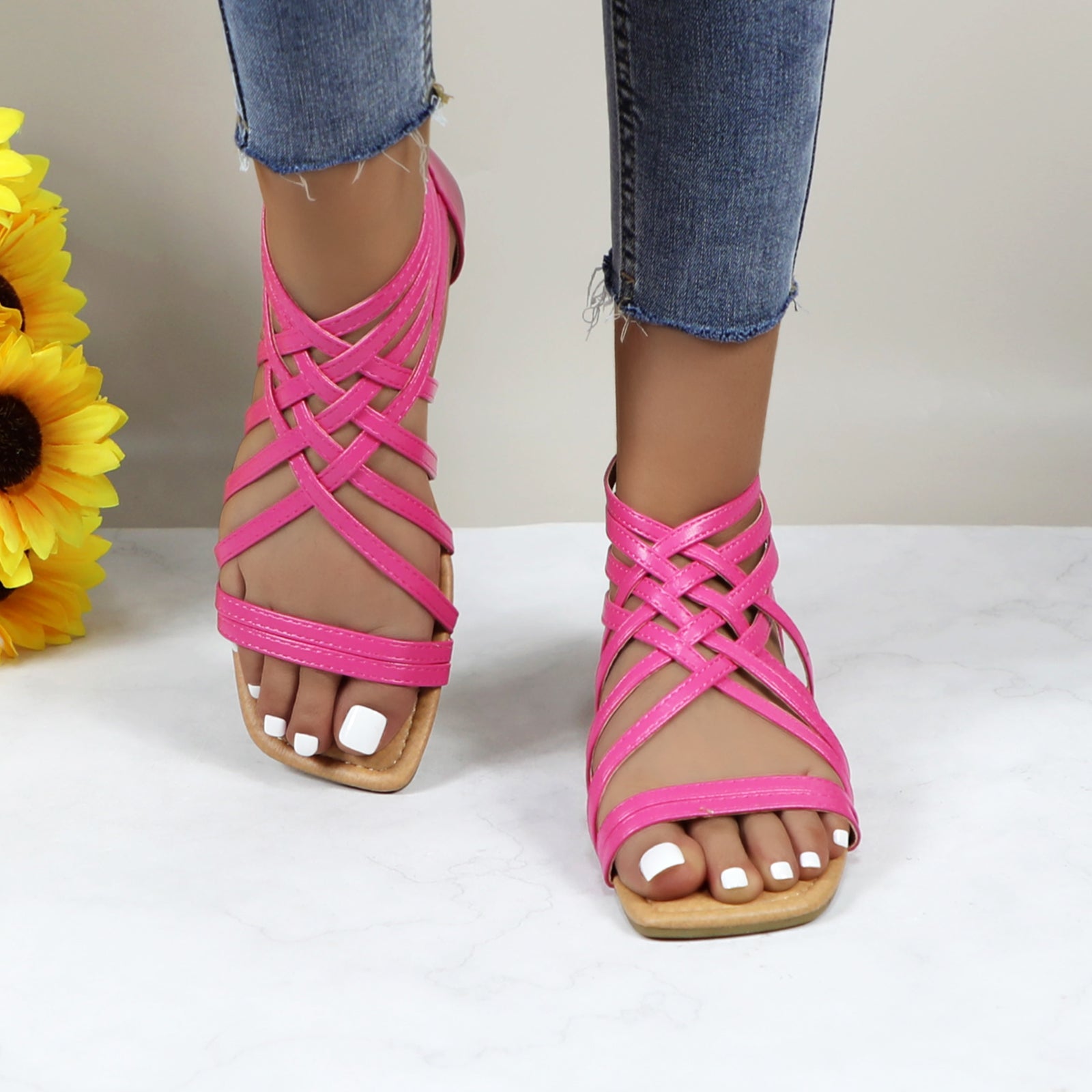Women Roman Gladiator Muliti Straped Back Zip Design Flat Heel Sandals