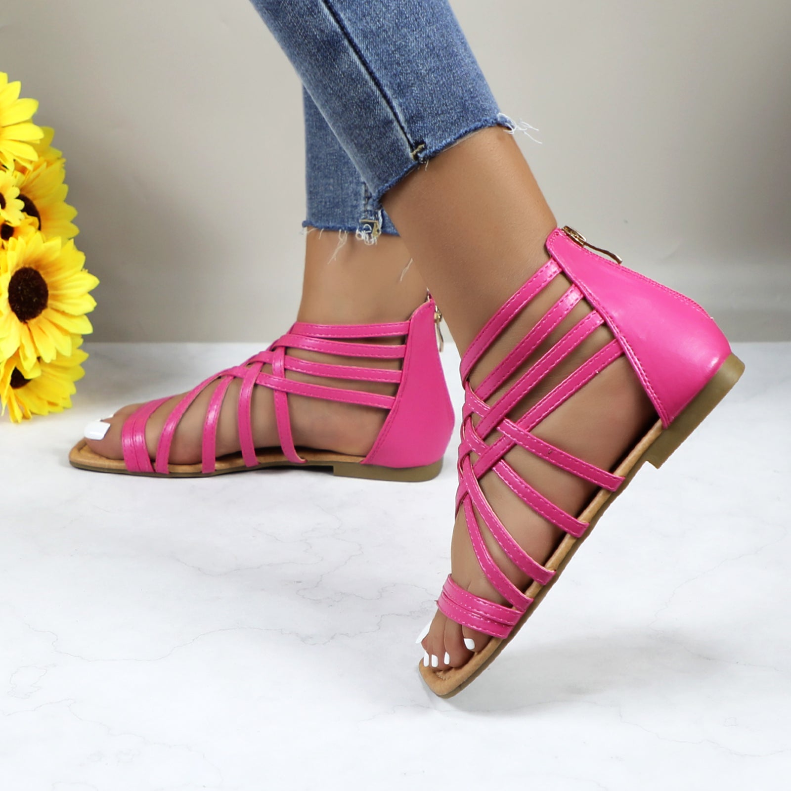 Women Roman Gladiator Muliti Straped Back Zip Design Flat Heel Sandals