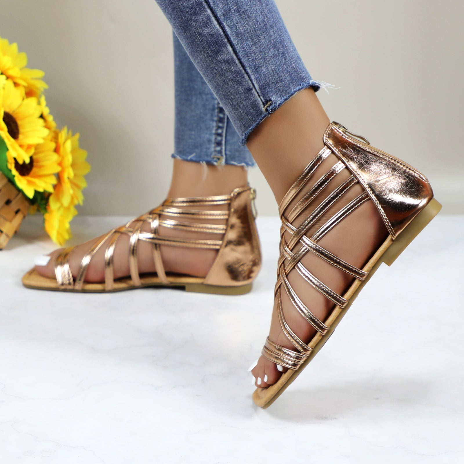 Women Roman Gladiator Muliti Straped Back Zip Design Flat Heel Sandals